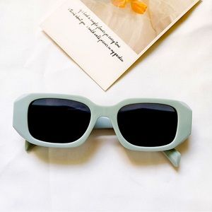 Blue butterfly 🦋 frame sunglasses
